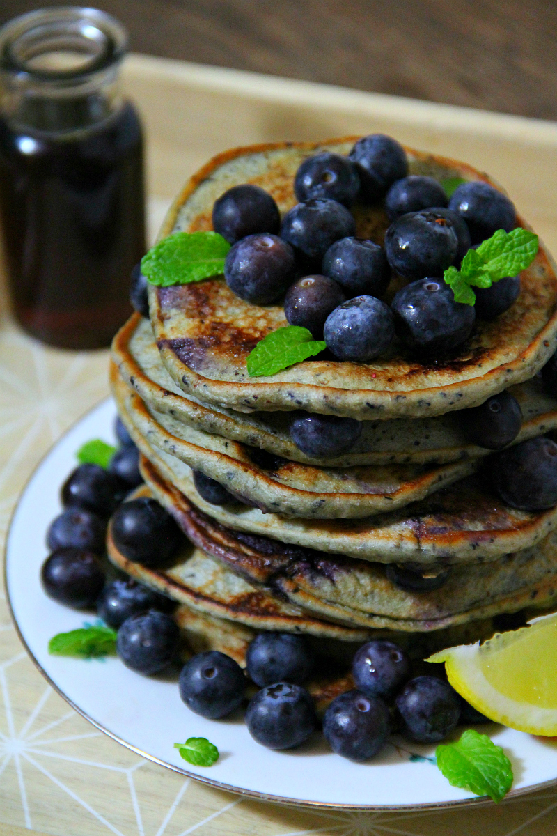 Vegan Blueberry Pancakes - The Vegan Eskimo