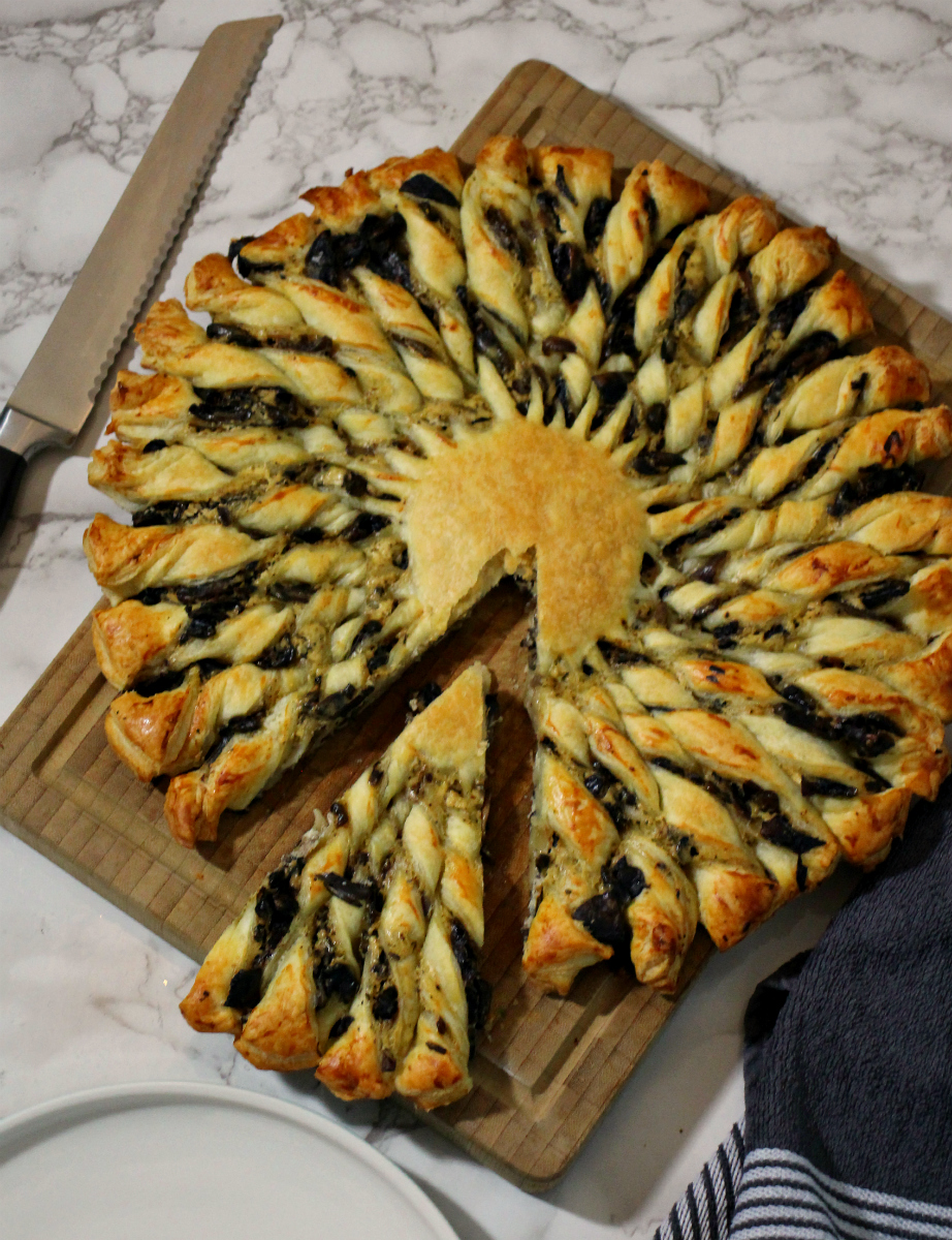 Vegan Mushroom Quiche Tarte Soleil - The Vegan Eskimo