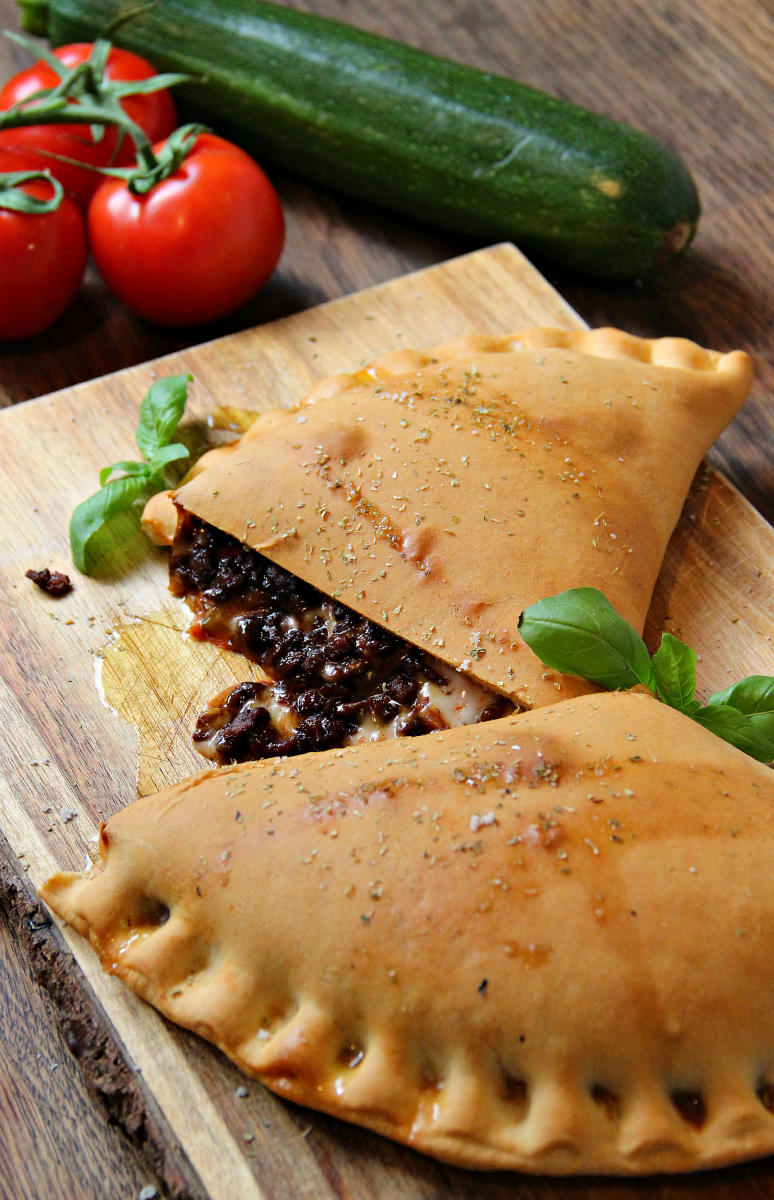 Vegan Calzone Pizza - The Vegan Eskimo