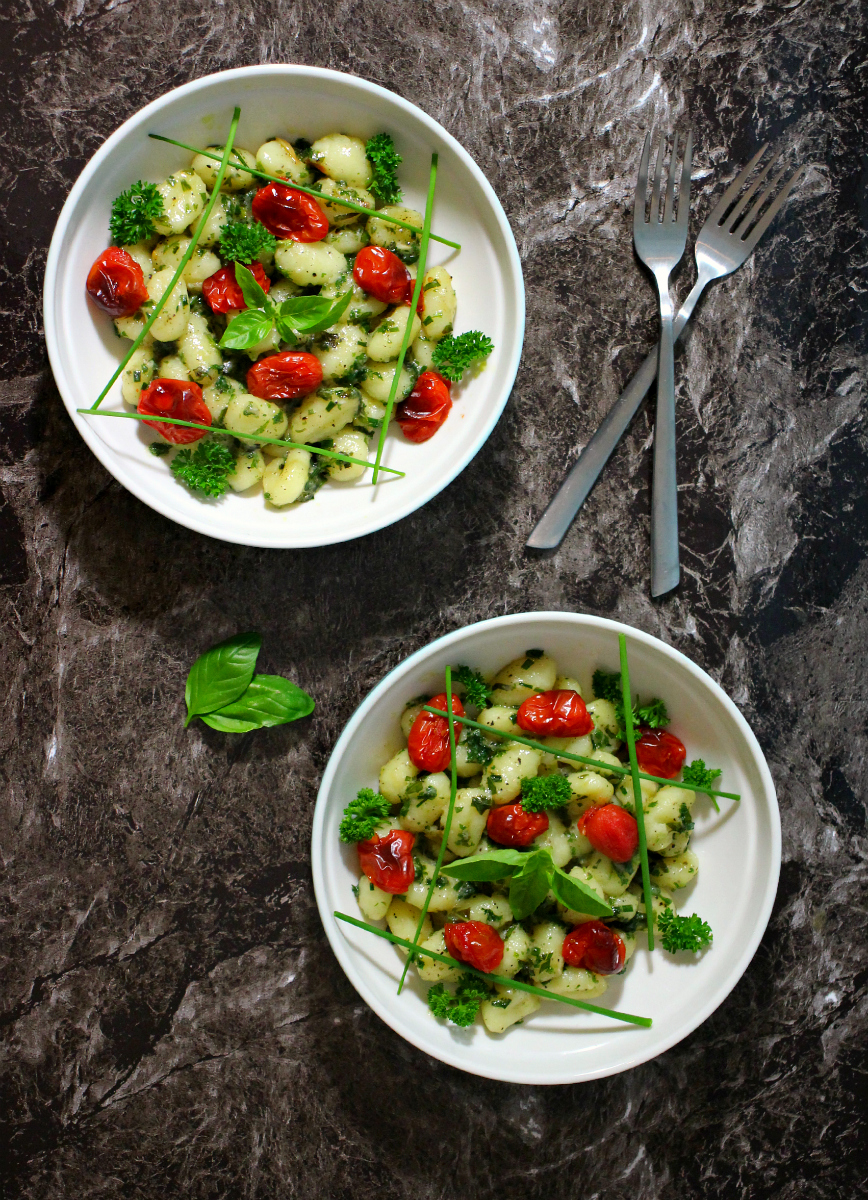 Herbal Buttered Gnocchi & Tomatoes - The Vegan Eskimo