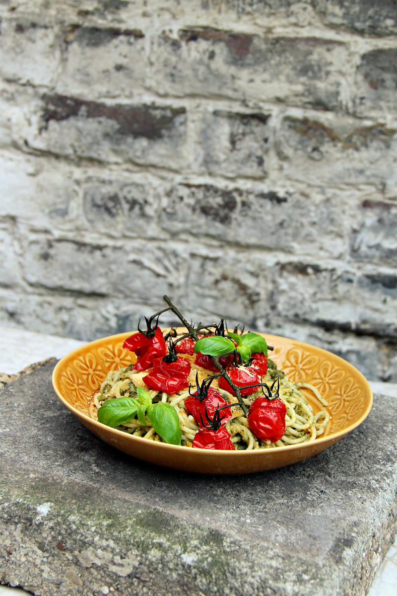 Vegan Pasta Pesto Roasted Cherry Tomatoes - The Vegan Eskimo