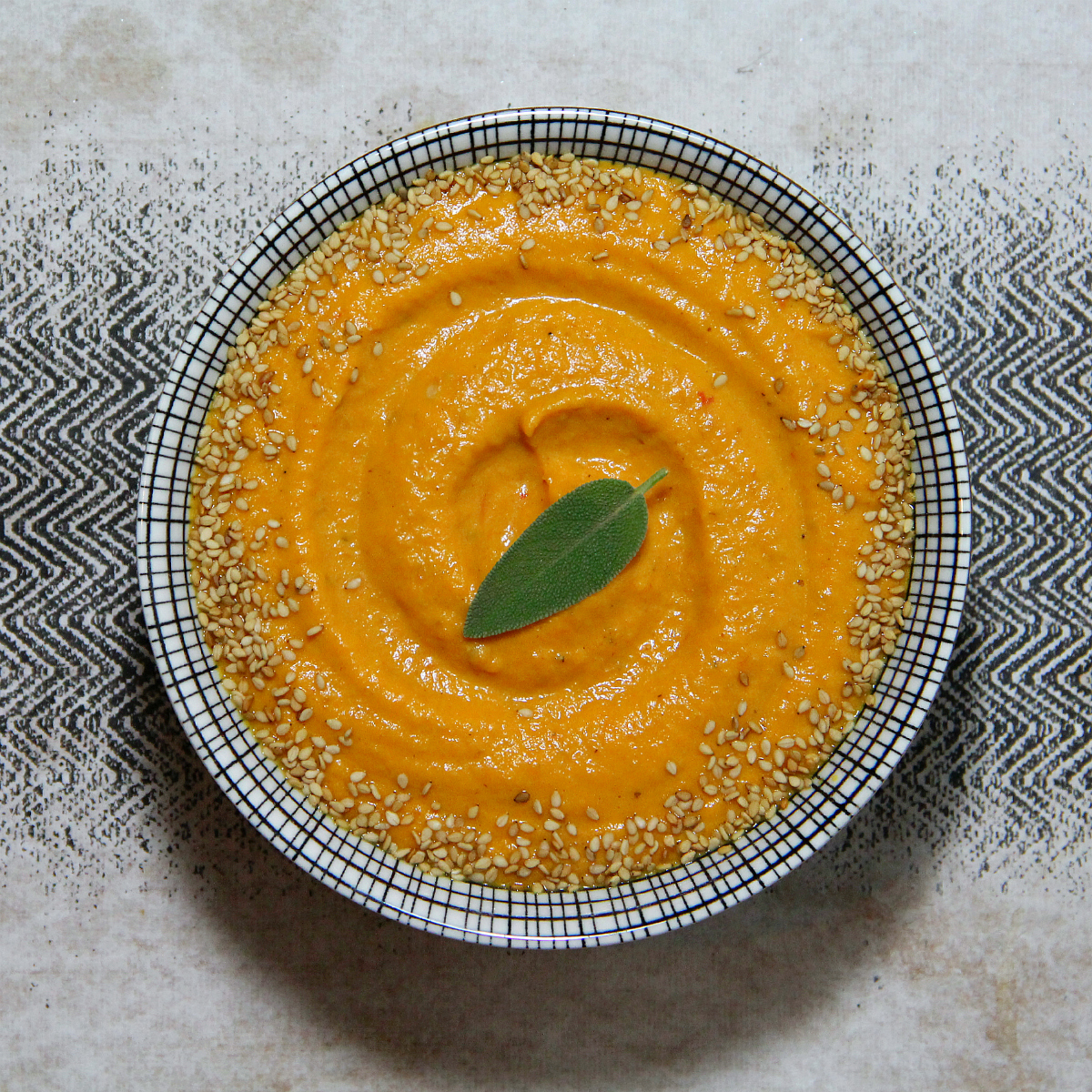 Vegan Roasted Carrot & Tomato Soup - The Vegan Eskimo