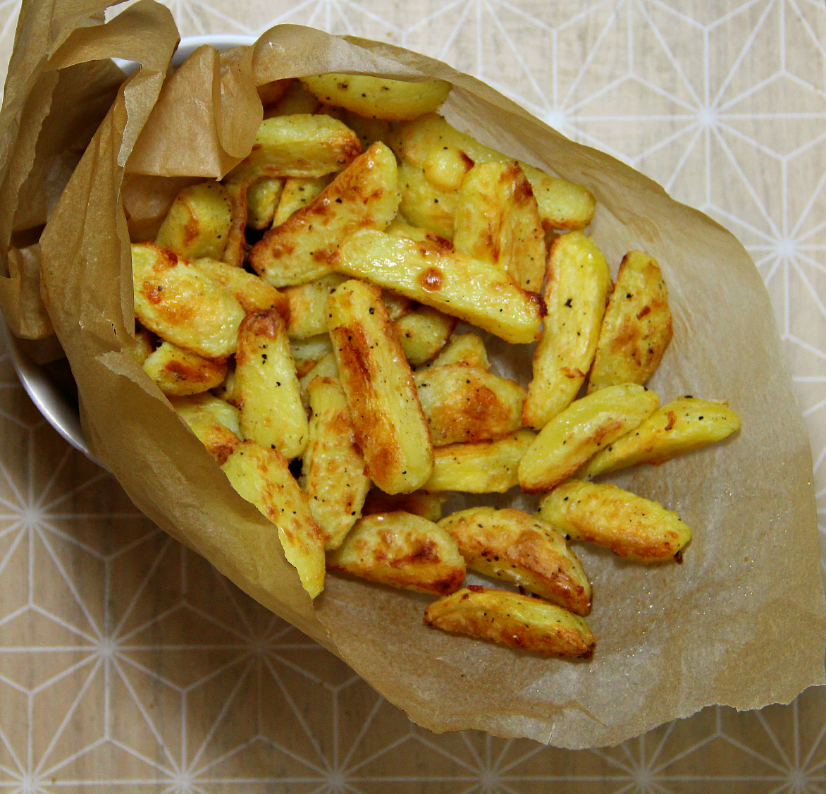 Boiled, Tossed & Crispy Roasted Fries - The Vegan Eskimo