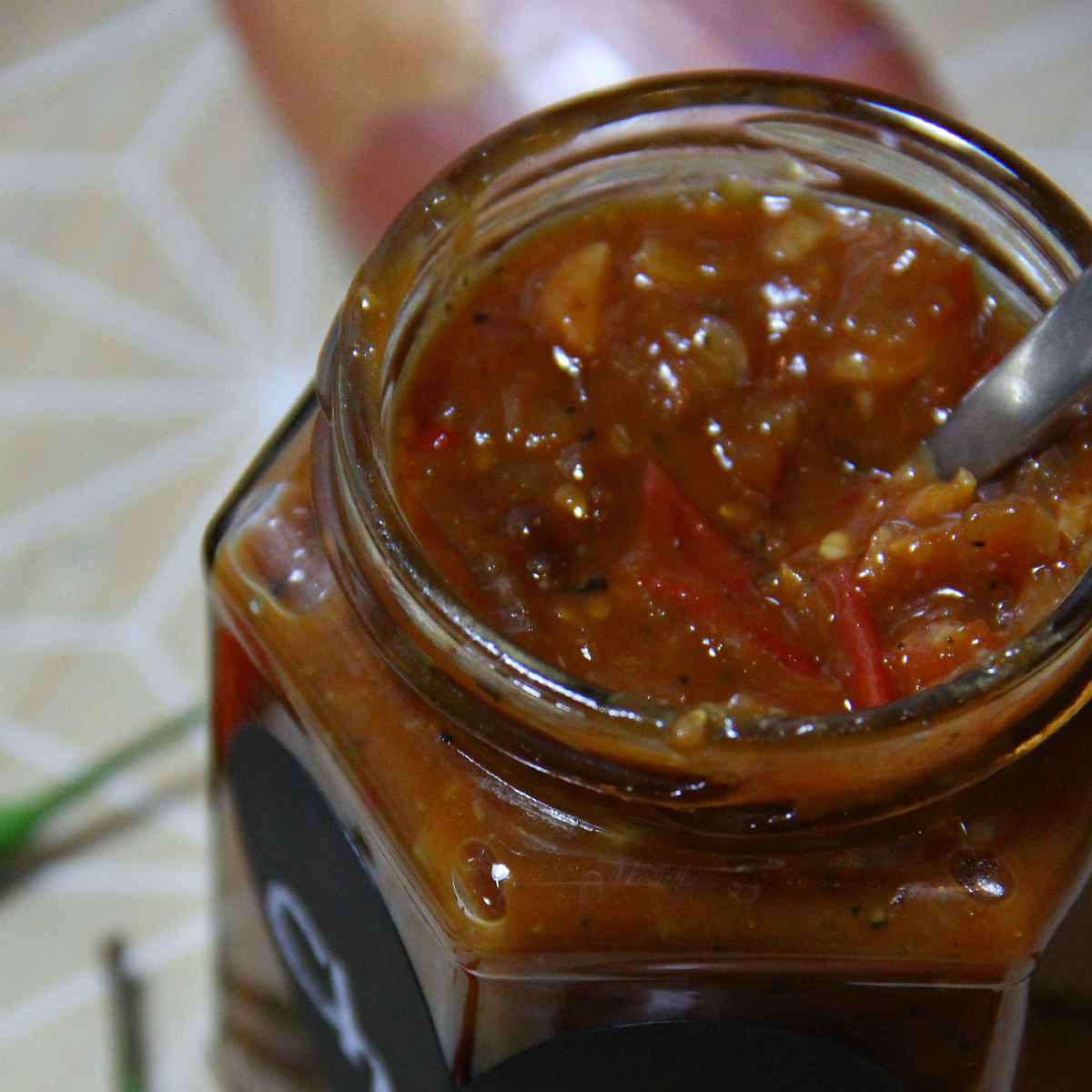 Spicy Tomato Shallot Chutney - The Vegan Eskimo