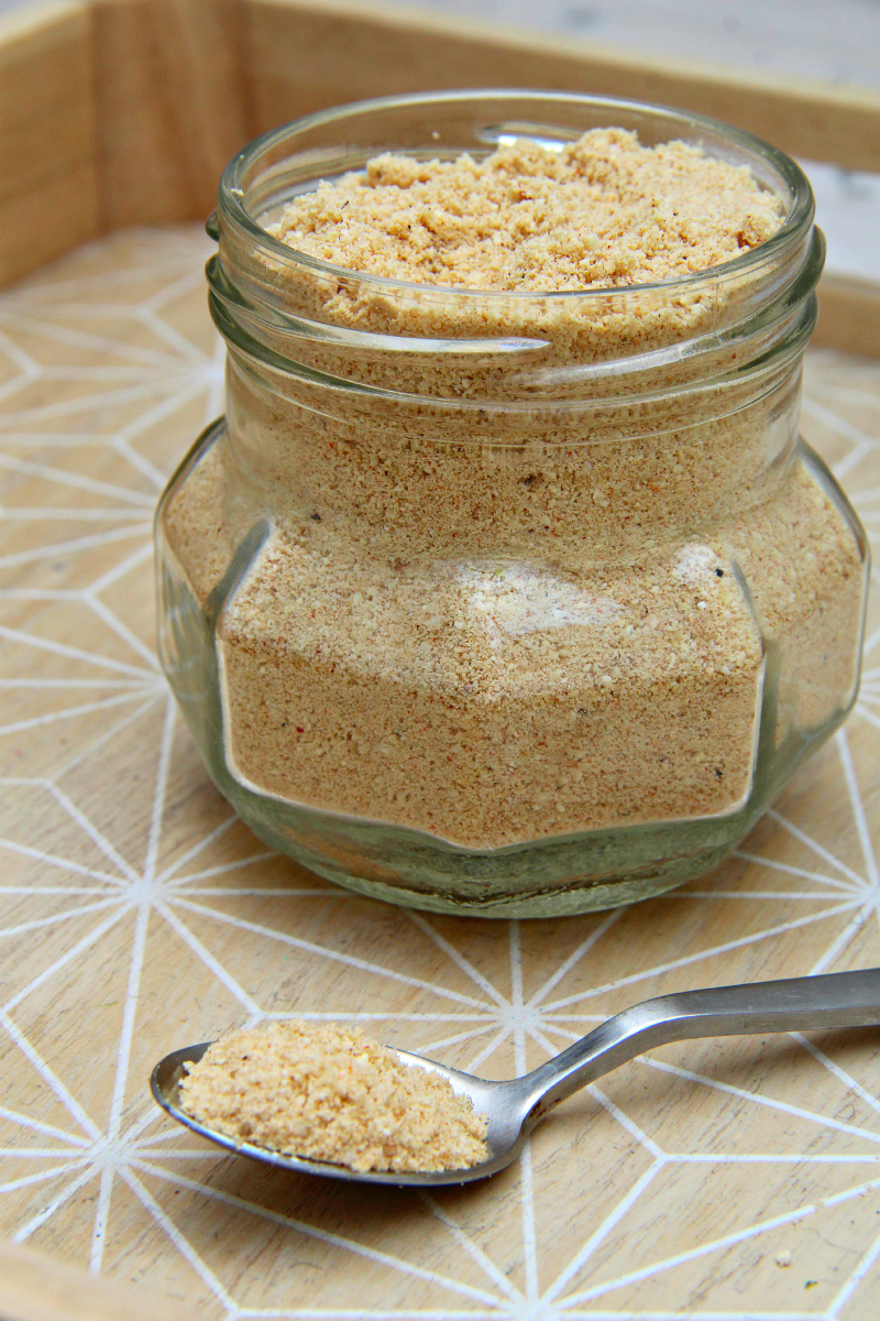 Vegan Parmesan Sprinkle - The Vegan Eskimo